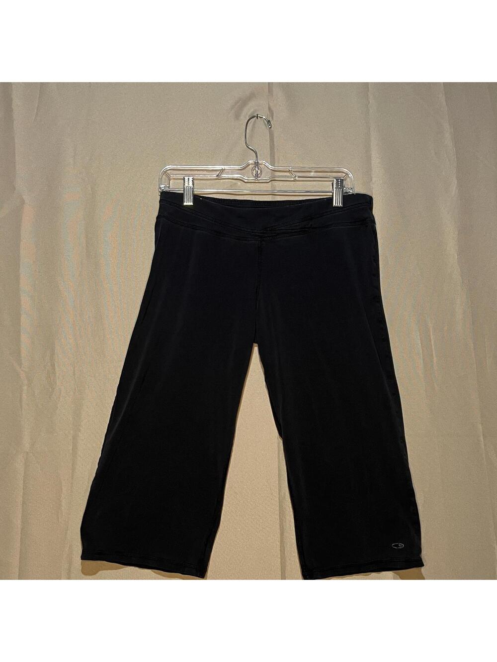 Champion Women's Black Cropped Pants Size Large